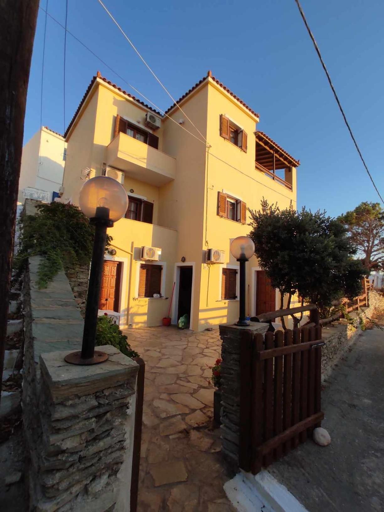 Politis Sudios Apartment Баци Екстериор снимка