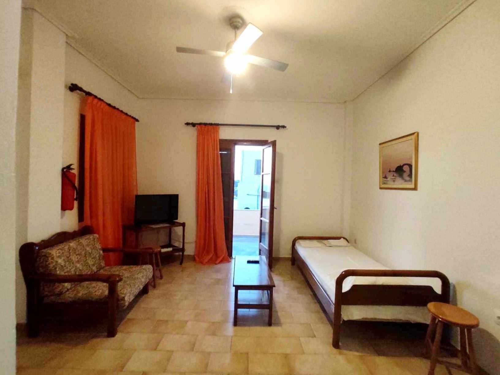 Politis Sudios Apartment Баци Екстериор снимка