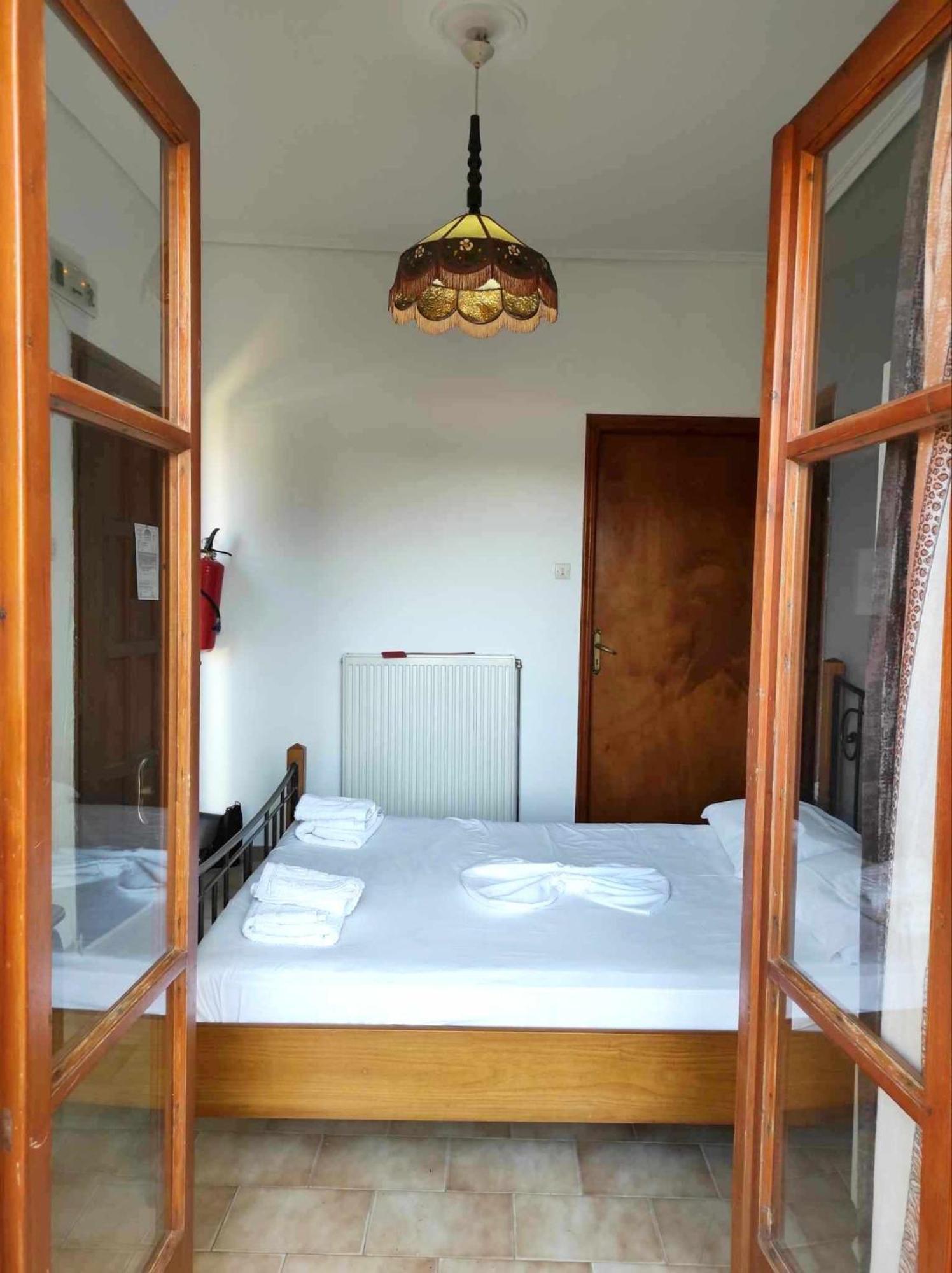 Politis Sudios Apartment Баци Екстериор снимка