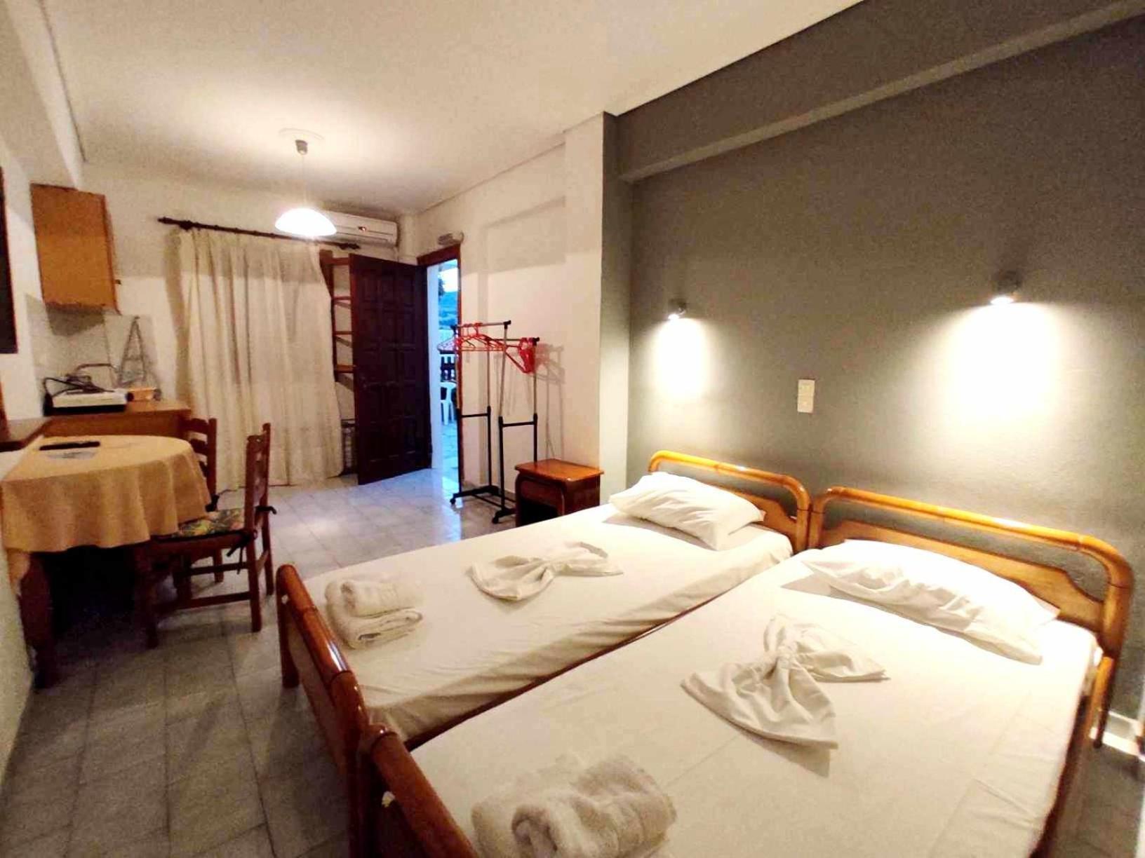 Politis Sudios Apartment Баци Екстериор снимка